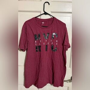 “Never Sleeps” NYC Graphic Tee